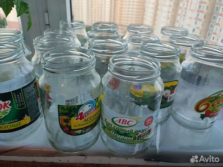 Стеклянные банки V разный, цена разная за 1шт