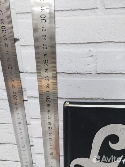 Ленгстон Х. Я тоже, Америка