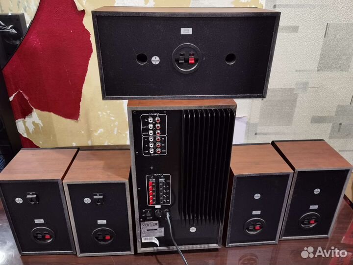 Компьютерные колонки Genius SW-HF5.1 6000 200Вт