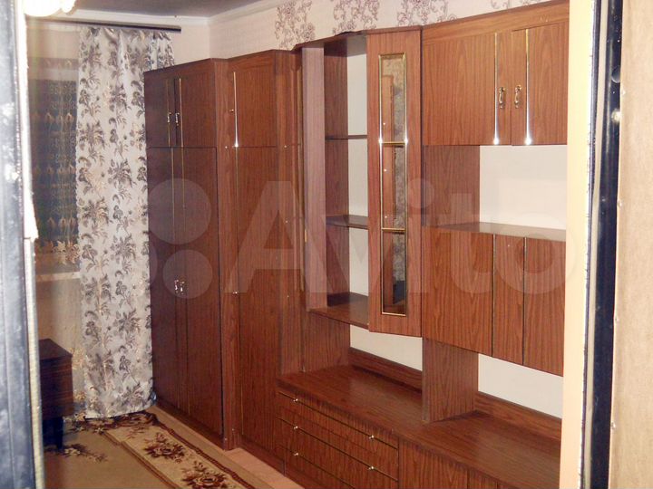 Комната 14 м² в 9-к., 2/4 эт.