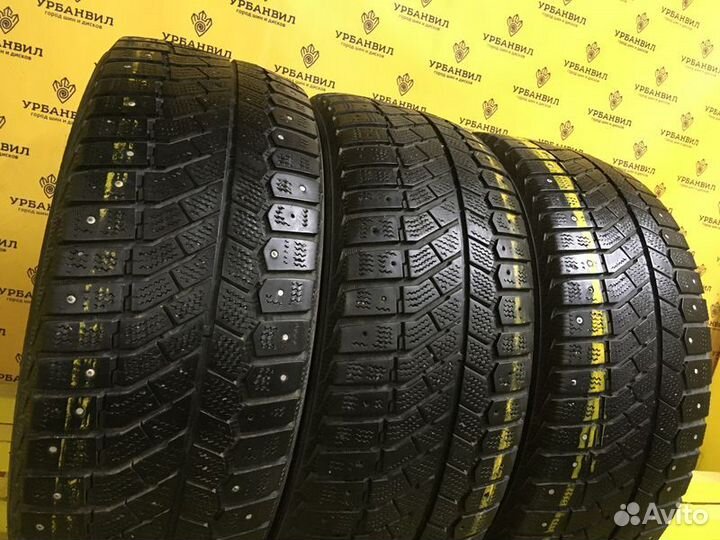 Viatti Brina Nordico V-522 215/50 R17 91T