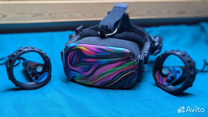 Oculus Quest 1 + Vive Deluxe Audio Strap