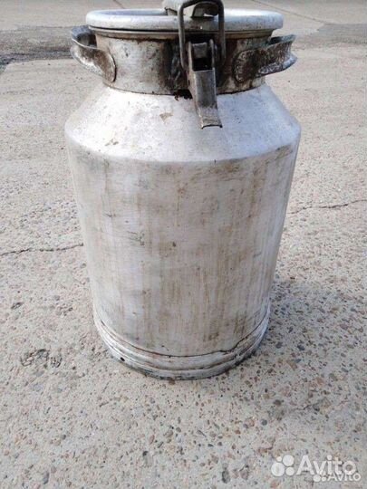 Фляга алюминиевая бу 40л и бидон 10л