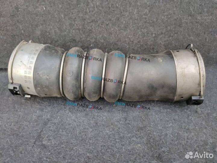 Патрубок интеркулера BMW 7 F01/F02 2011 7800144