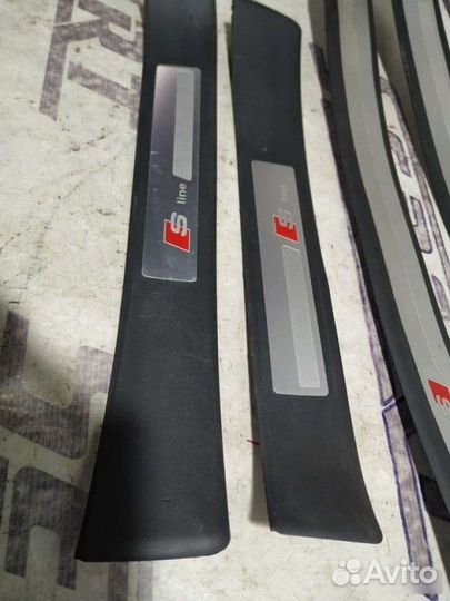 Накладки на пороги Audi A4 B6