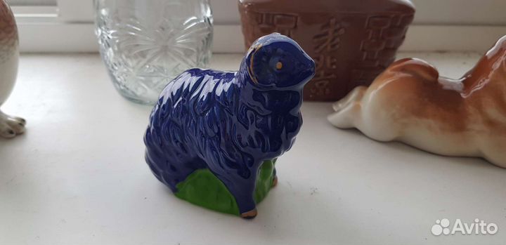 Статуэтка барашек фарфор