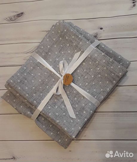 Дорожка сервировочная, салфетки и полотенца