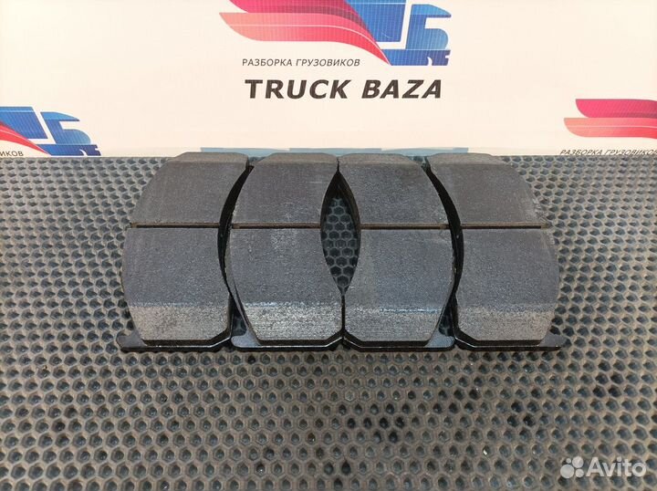 Колодки тормозные дисковые комплект