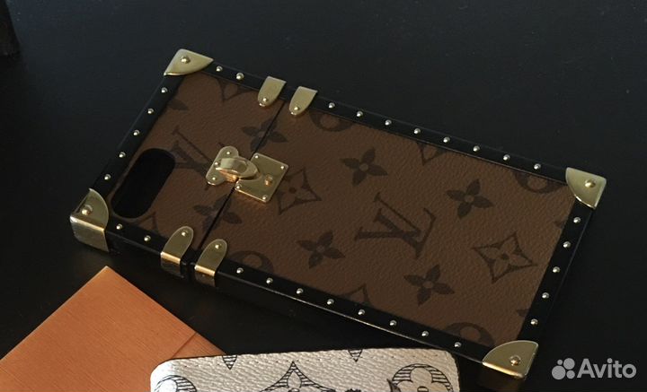 Чехол на iPhone 6s plus