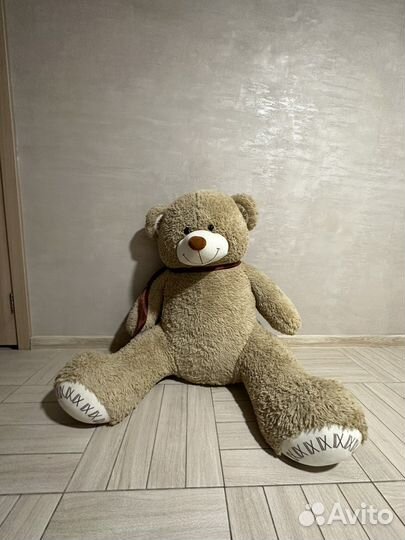 Плюшевый медведь