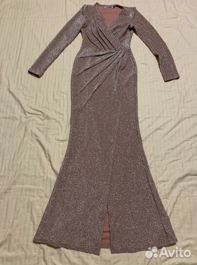 Вечернее платье