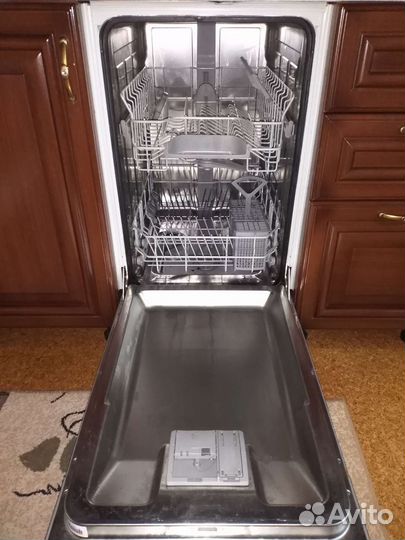 Посудомоечная машина bosch, 2017 года, на запчасти