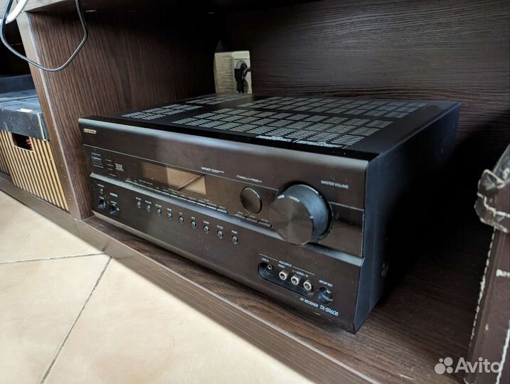 Av-ресивер Onkyo tx-sr608