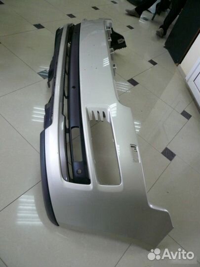 Бампер передний Land Rover Range Rover Vogue