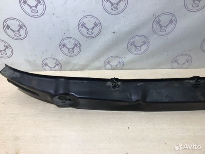 Усилитель переднего бампера передний Peugeot 607