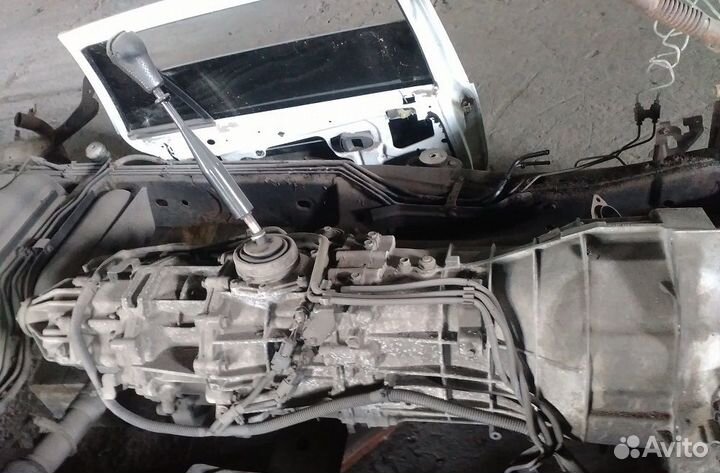 Разбираю nissan pathfinder R51 2006