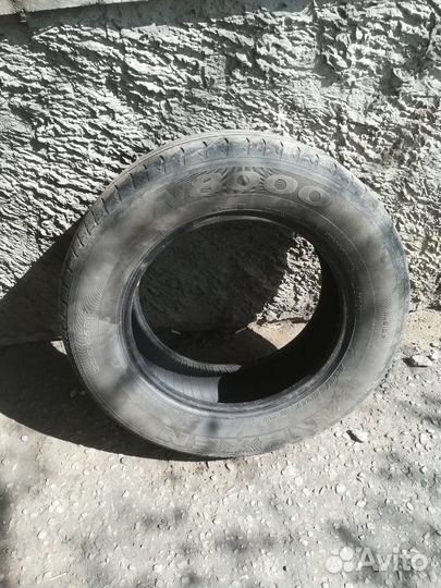 Nexen N8000 235/65 R17