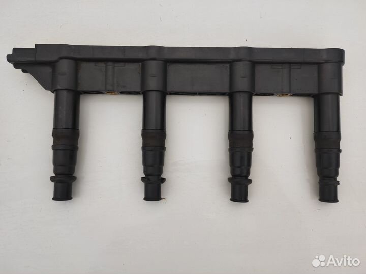 Катушка зажигания Peugeot 207