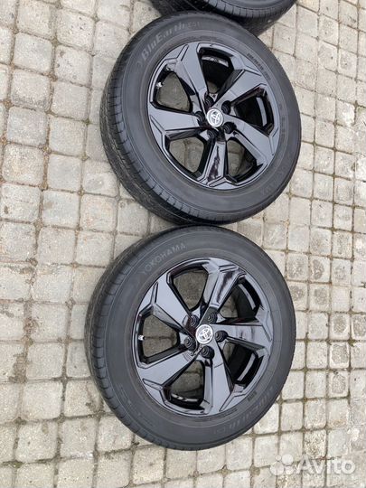 Оригинальные колеса Toyota Rav4