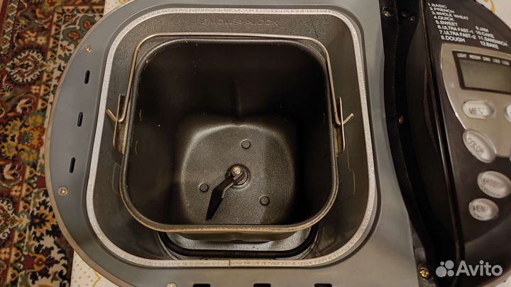 Хлебопечка Kia Belinda (требуется ремонт)