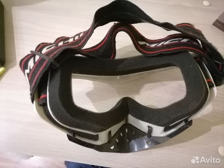 Горнолыжные очки