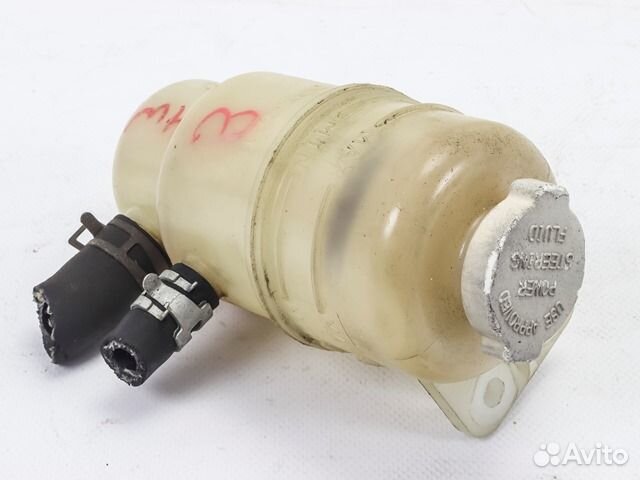 Бачок гур Mitsubishi Outlander