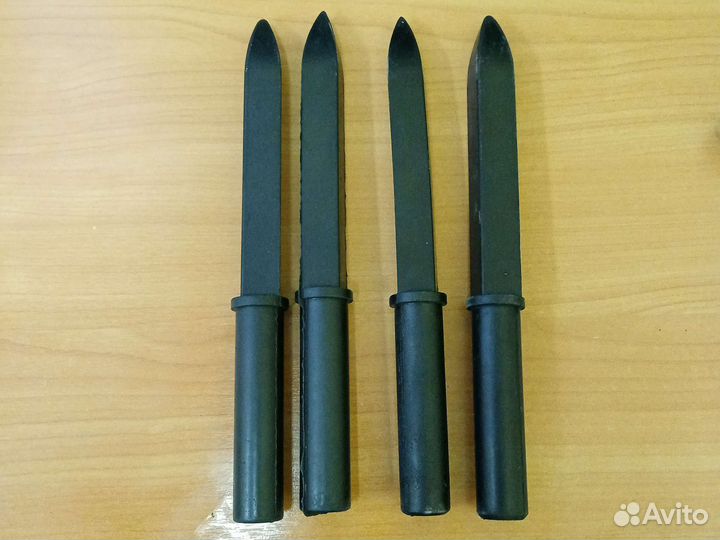 Резиновый нож