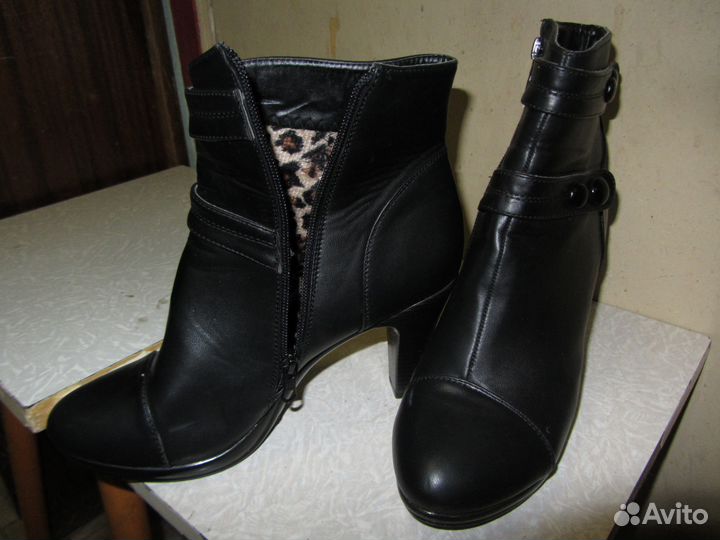 Полусапожки 40