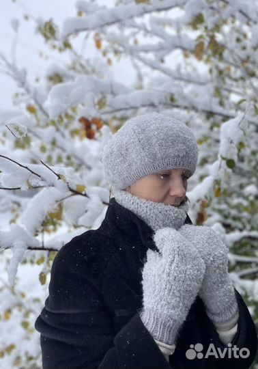 Зимний комплект берет, варежки, снуд