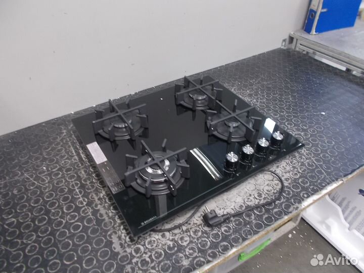 Газовая варочная панель новая с газ кон и чугун