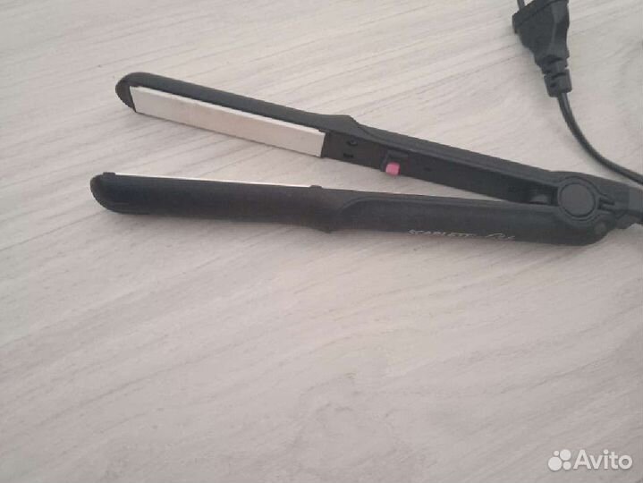 Выпрямитель/утюжок для волос Scarlett TOP style