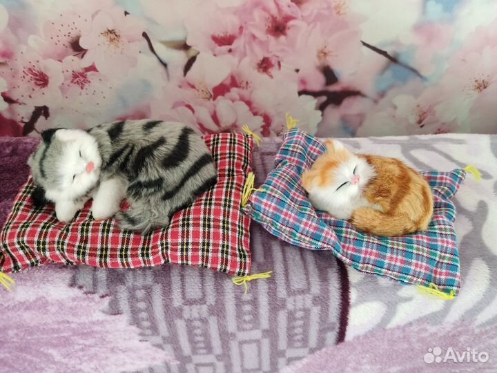 Статуэтка кошка
