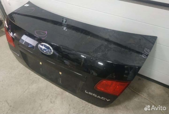 Крышка багажника Subaru Legacy