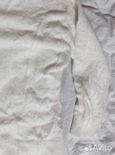 Пушистый джемпер Modis