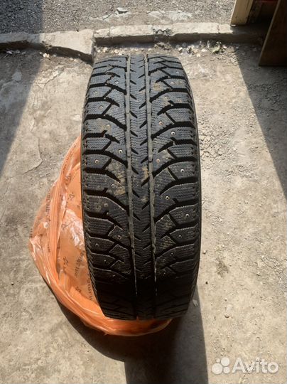 Firestone Ice Cruiser 7 205/65 R15 94T