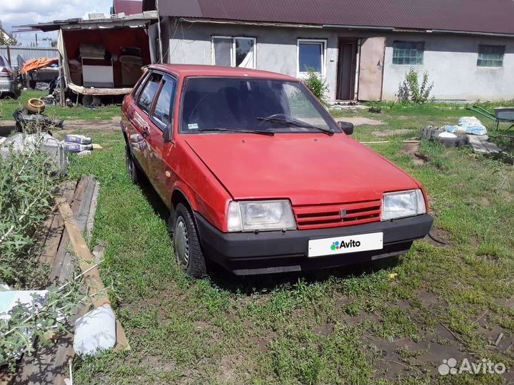 ВАЗ 21099 1.5 МТ, 1993, 250 000 км