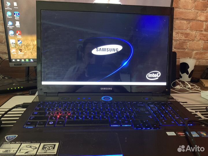 Ноутбук Samsung NP700G7A-S02