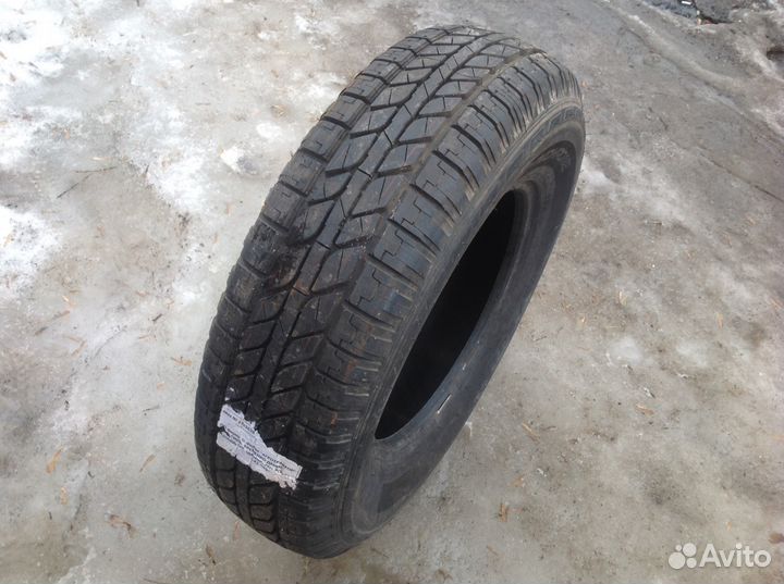 Michelin Agilis 3 215/80 R16
