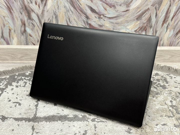 Lenovo AMD A6-9 + SSD + FullHD