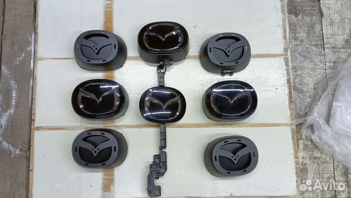 Эмблемы подиумы Mazda cx9