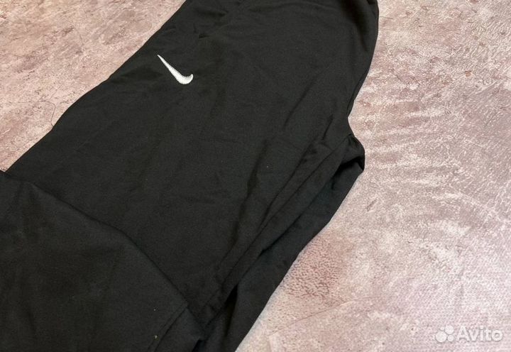 Спортивные костюмы Nike стильные