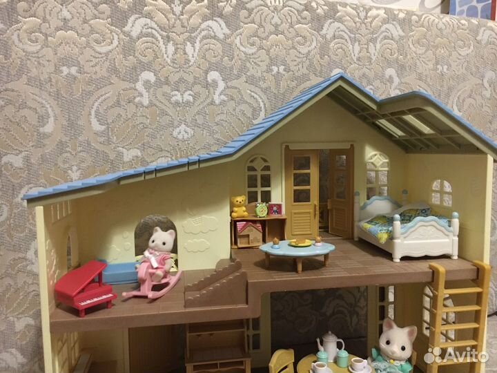 Sylvanian Families мебель, дом на холме синяя крыш