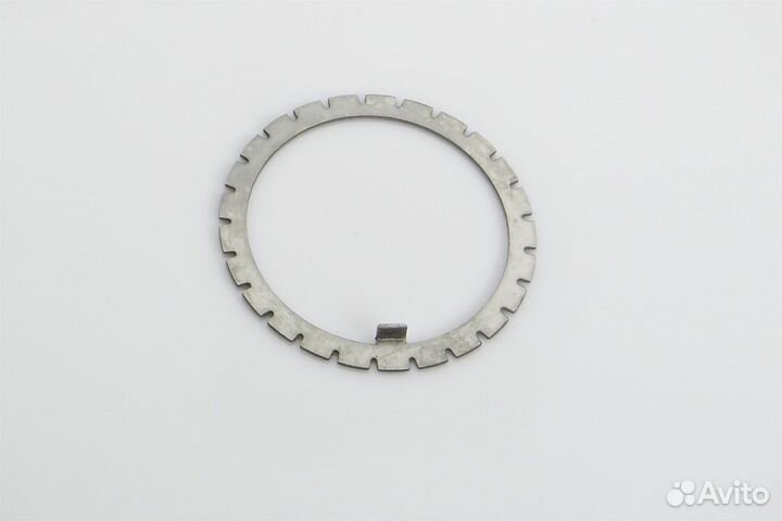 Кольцо стопорное задней ступицы MB SK/MK/NG 011071