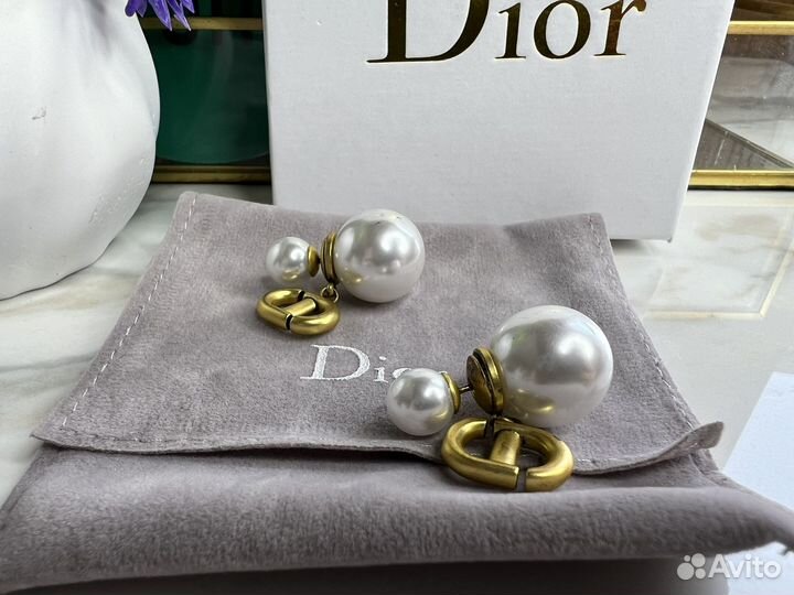 Серьги Christian Dior