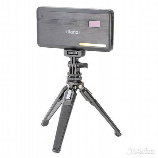 Осветитель Ulanzi VL200