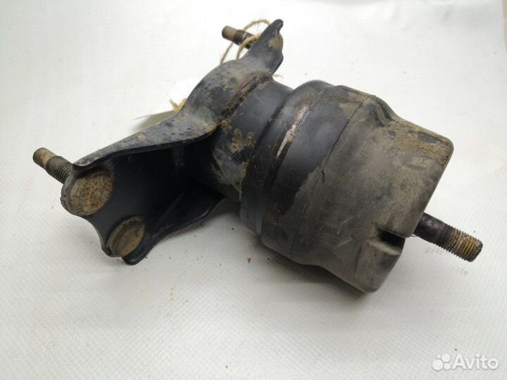 Подушка двигателя задняя Toyota Harrier MCU15W