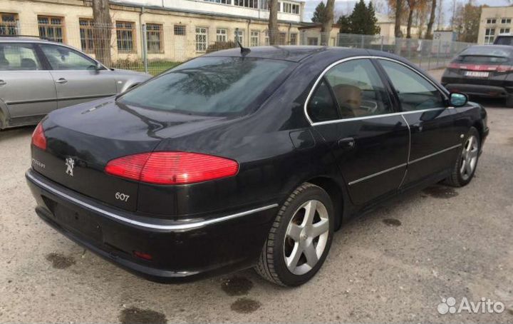 Peugeot 607 2006г по запчастям