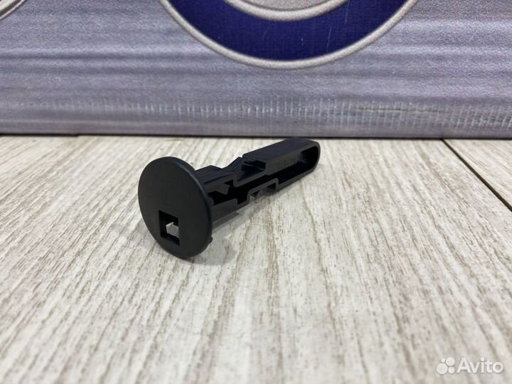 Кронштейн крепление Опора радиатора Renault megane