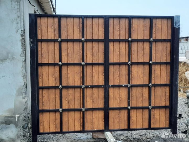 Ворота из Сендвич панелей, профнастил.сайдинг
