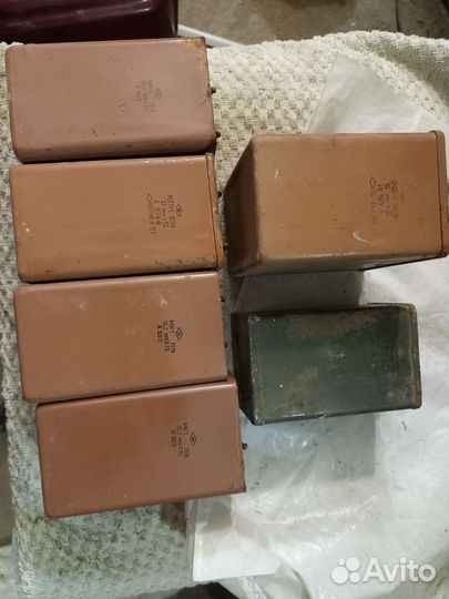 Конденсаторы 10мкф 380в переменного